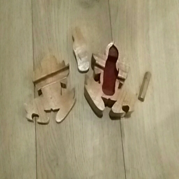 Secret Frog Wooden Jewelry Box - Picture 2 of 2